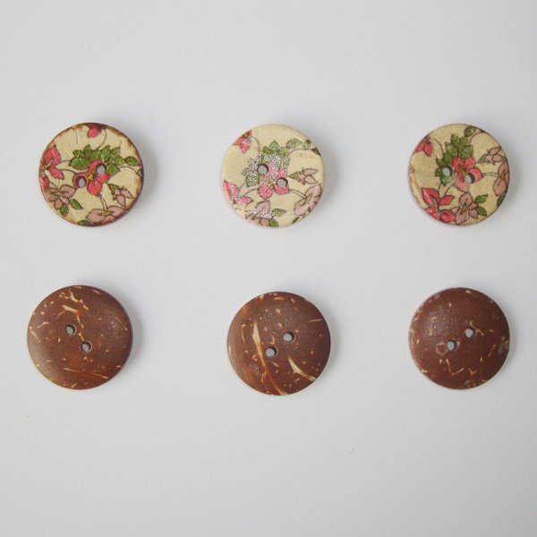 Wooden Circle Shape Button Pattern 3 - Small (Brown Background with pink flowers)