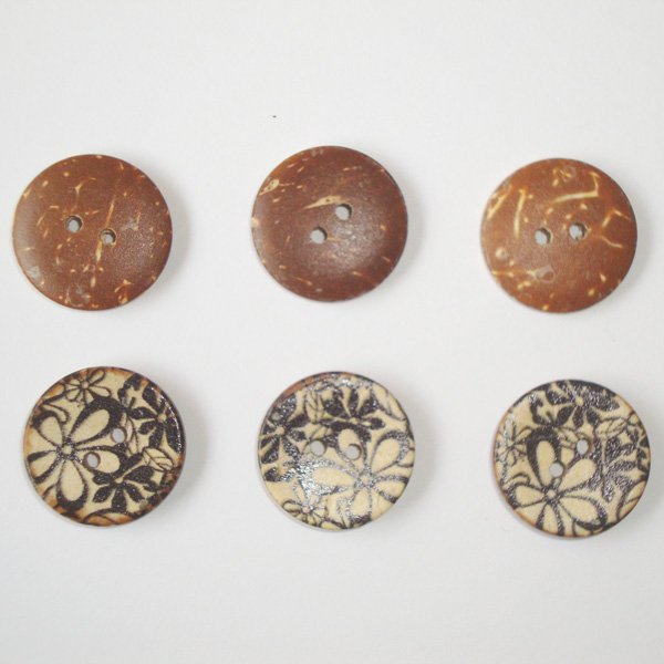 Wooden Circle Shape Button Pattern 4 - Small (Brown Background with black flowers)