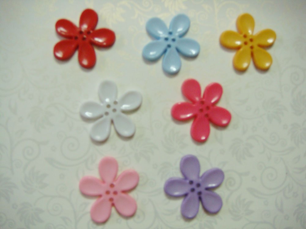 Large Plastic Flower Buttons - Mix Bright Colors