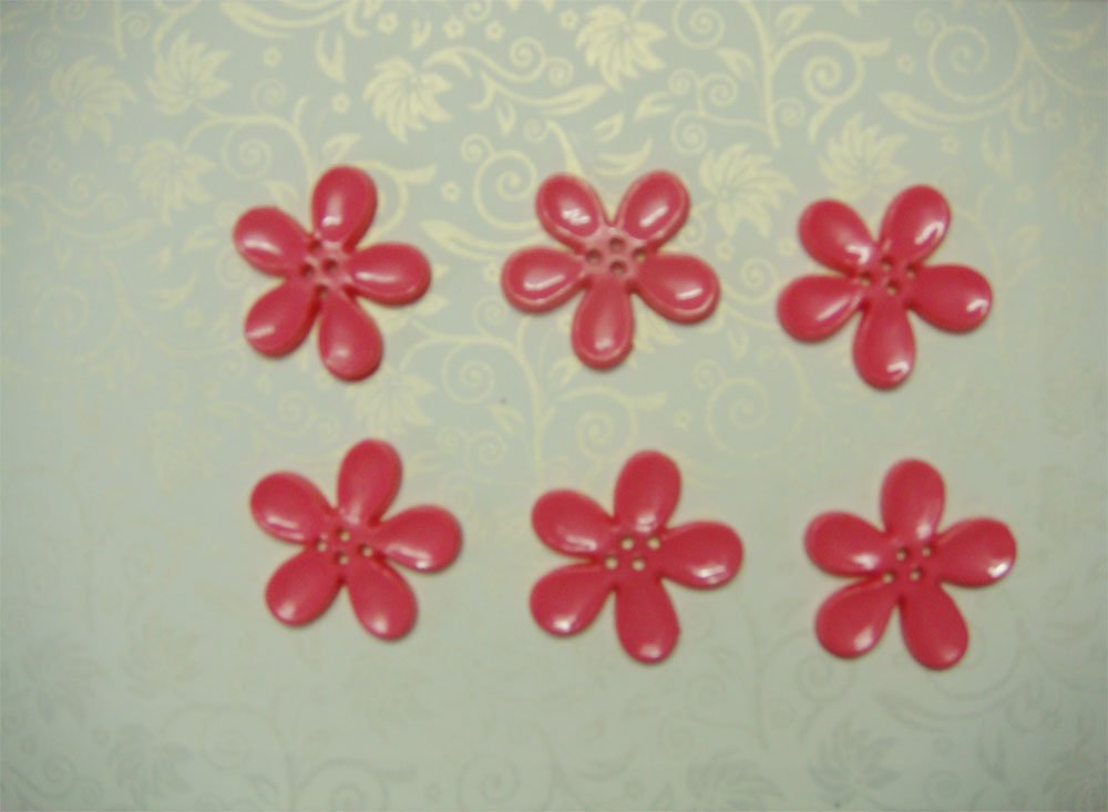 Large Plastic Flower Buttons - Dark Pink