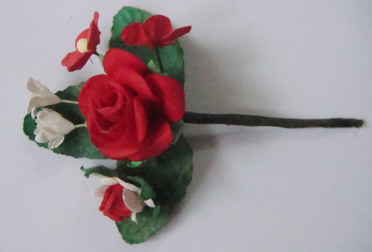 A bouquet of flowers- Red (Pack of 5 bouquets)