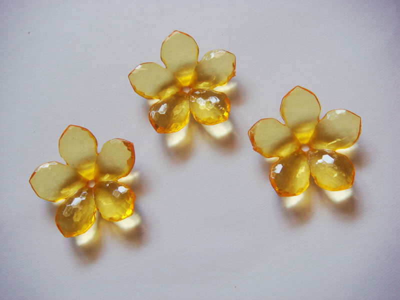 Plastic Flowers - Yellow (Pack of 10 flowers)