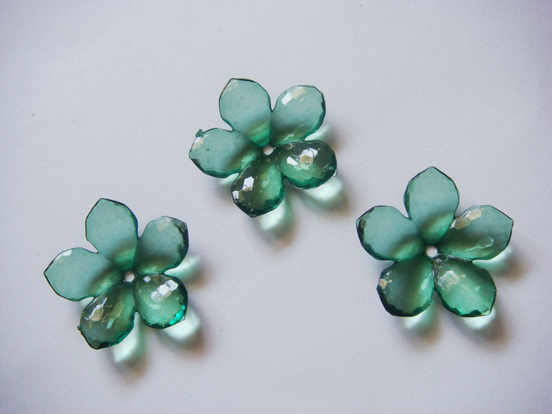 Plastic Flowers - Dark Green (Pack of 10 flowers)
