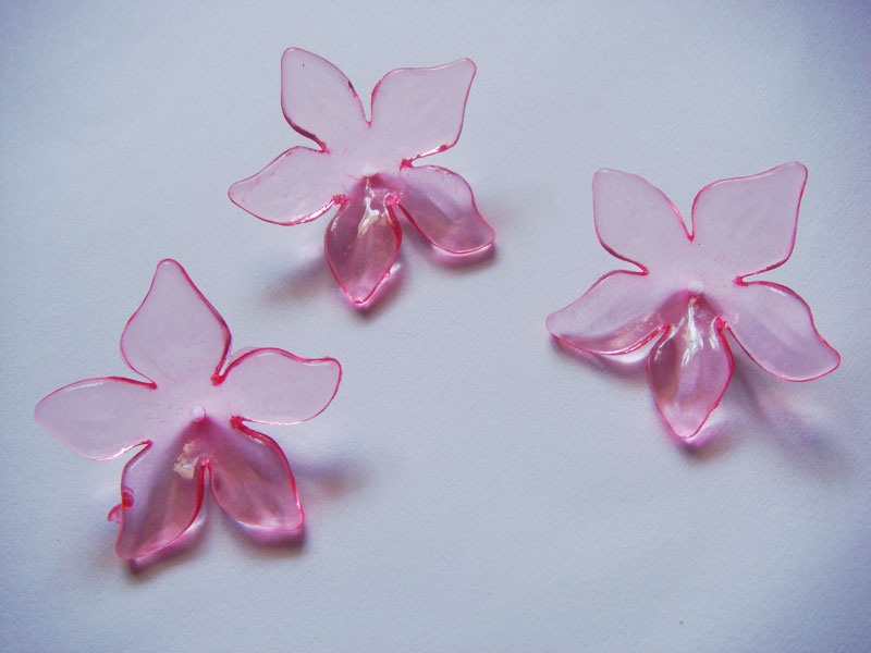Plastic Curled Flowers - Baby Pink (Pack of 10 flowers)