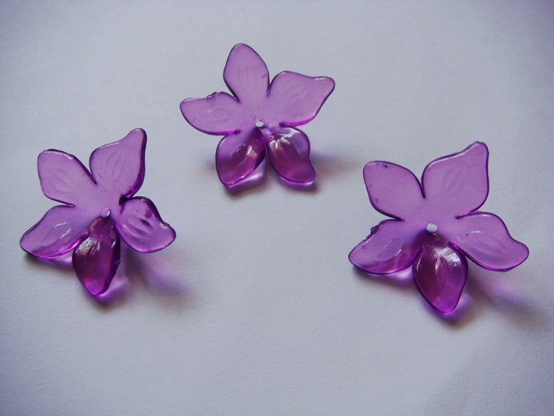 Plastic Curled Flowers - Purple (Pack of 10 flowers)