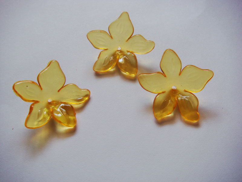 Plastic Curled Flowers - Yellow (Pack of 10 flowers)