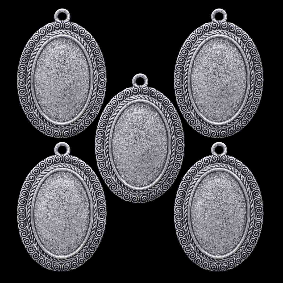 Metal Oval Bezels or Pendants (Pack of 5 pcs) (MC-5317)
