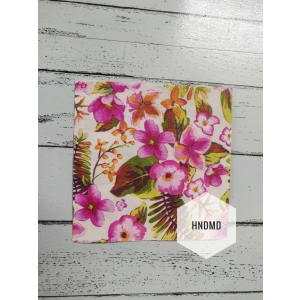 A pack of 12 by 12 inch Decoupage Napkins / Decoupage Tissues (5 pcs) - Pink Flowers